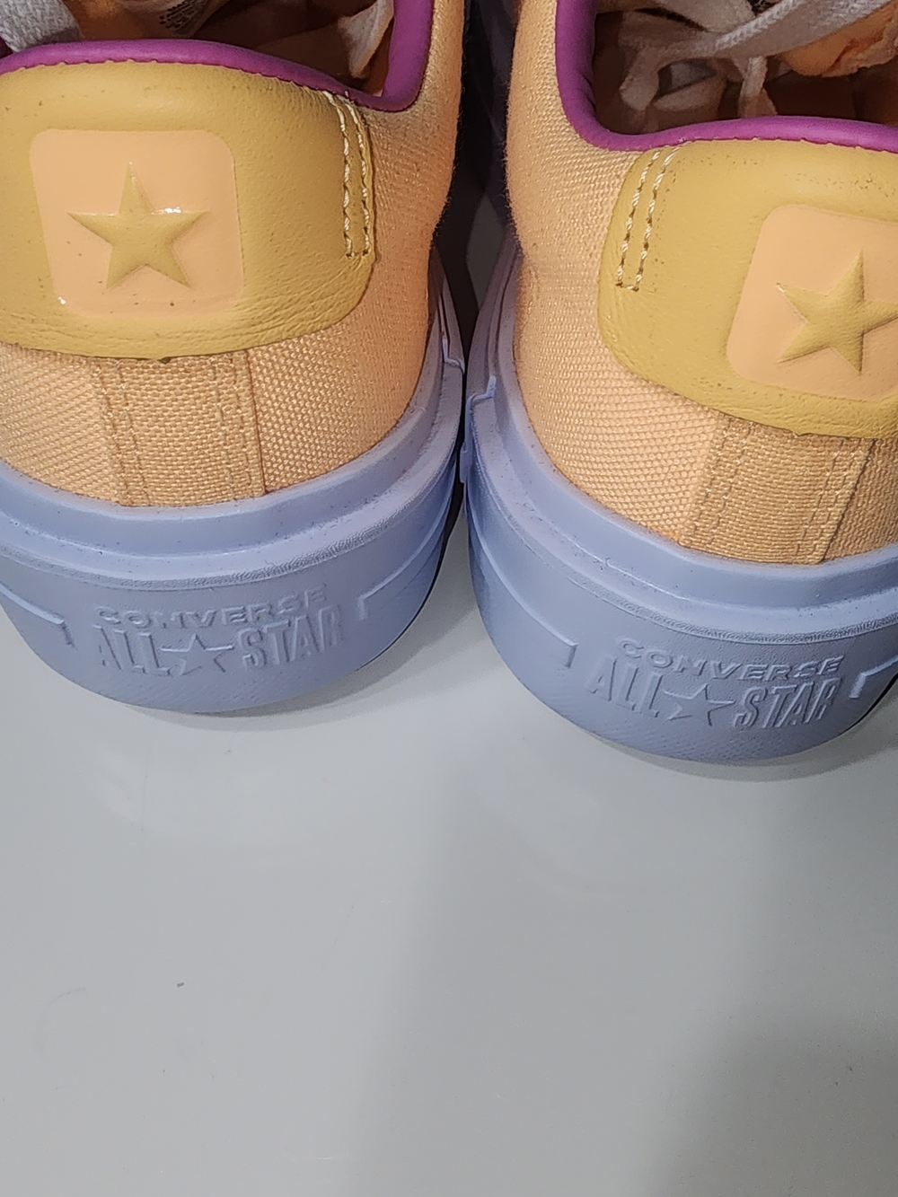 Converse Converse Chuck Taylors Sneaker  A15050C Streetwear - Picture 4 of 12